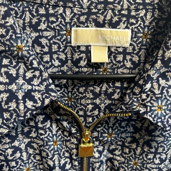 Michael Kors 3X Patterned Top - Picture 3 of 5